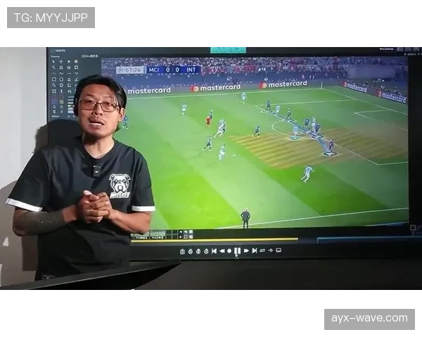 斯蒂芬·卡斯尔无球跑动制造空位 三分命中率稳步提升拉开球队空间